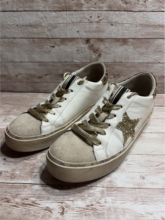 ShuShop Shoes - ShuShop Reba Size 8.5 White Leather Sneakers Cheetah Heel Gold Stars